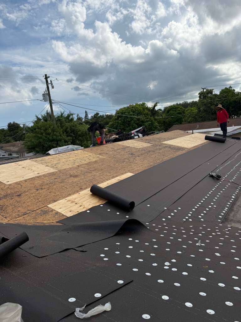 Shingle roofing — HD Contracting Roofing 5