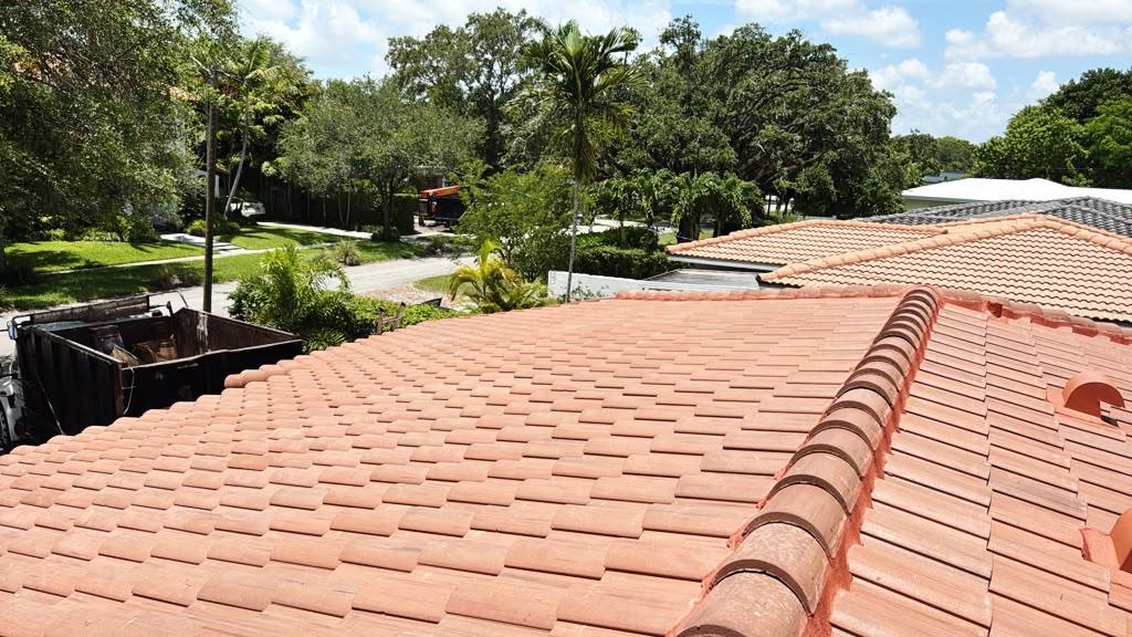 Roof cleaning — HD Contracting Roofing 5